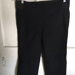 🖤👖Simply Vera crop pants👖🖤